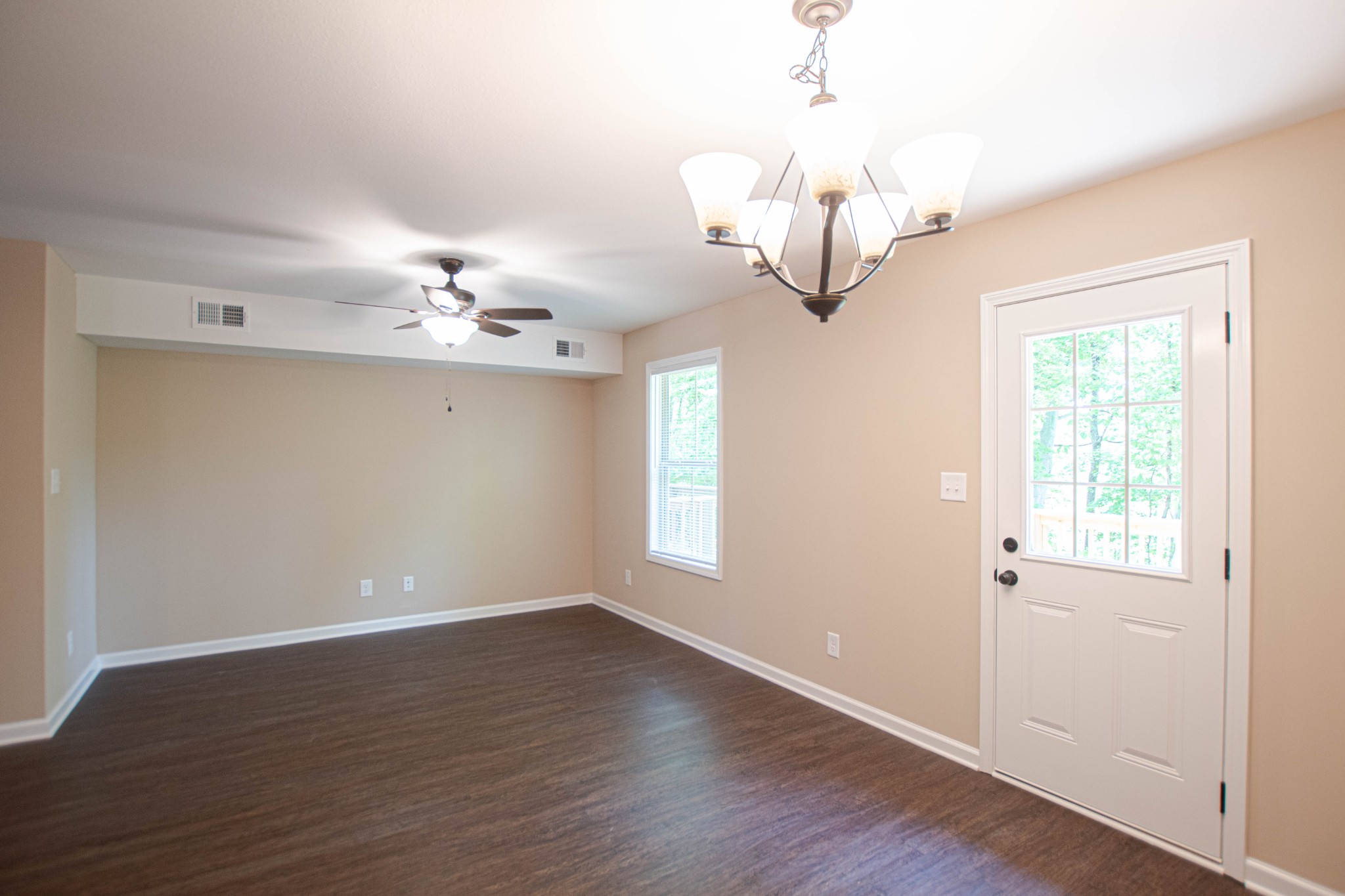 222 Smithson Lane Clarksville TN 37040
