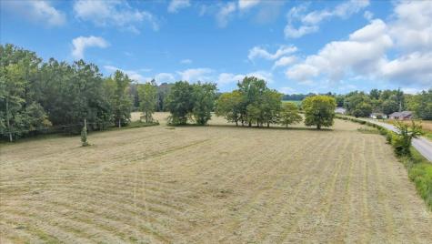 8084 Old Alto Highway Decherd TN 37324