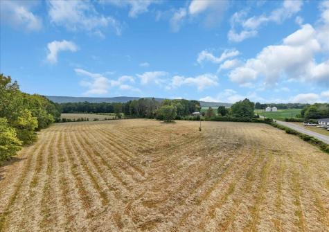 8084 Old Alto Highway Decherd TN 37324