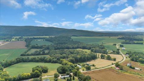 8084 Old Alto Highway Decherd TN 37324