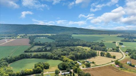 8084 Old Alto Highway Decherd TN 37324