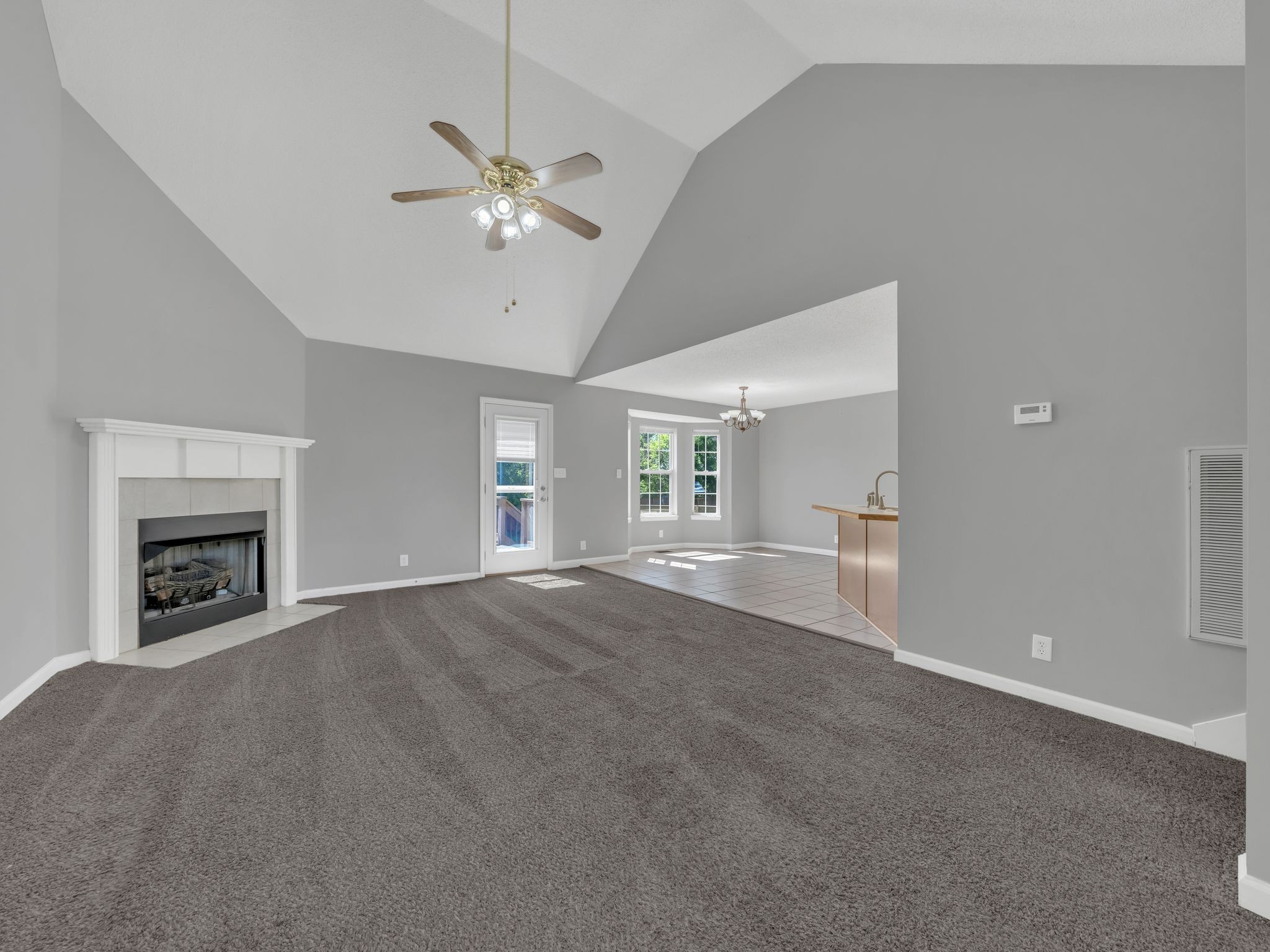 3825 Roscommon Way Clarksville TN 37040