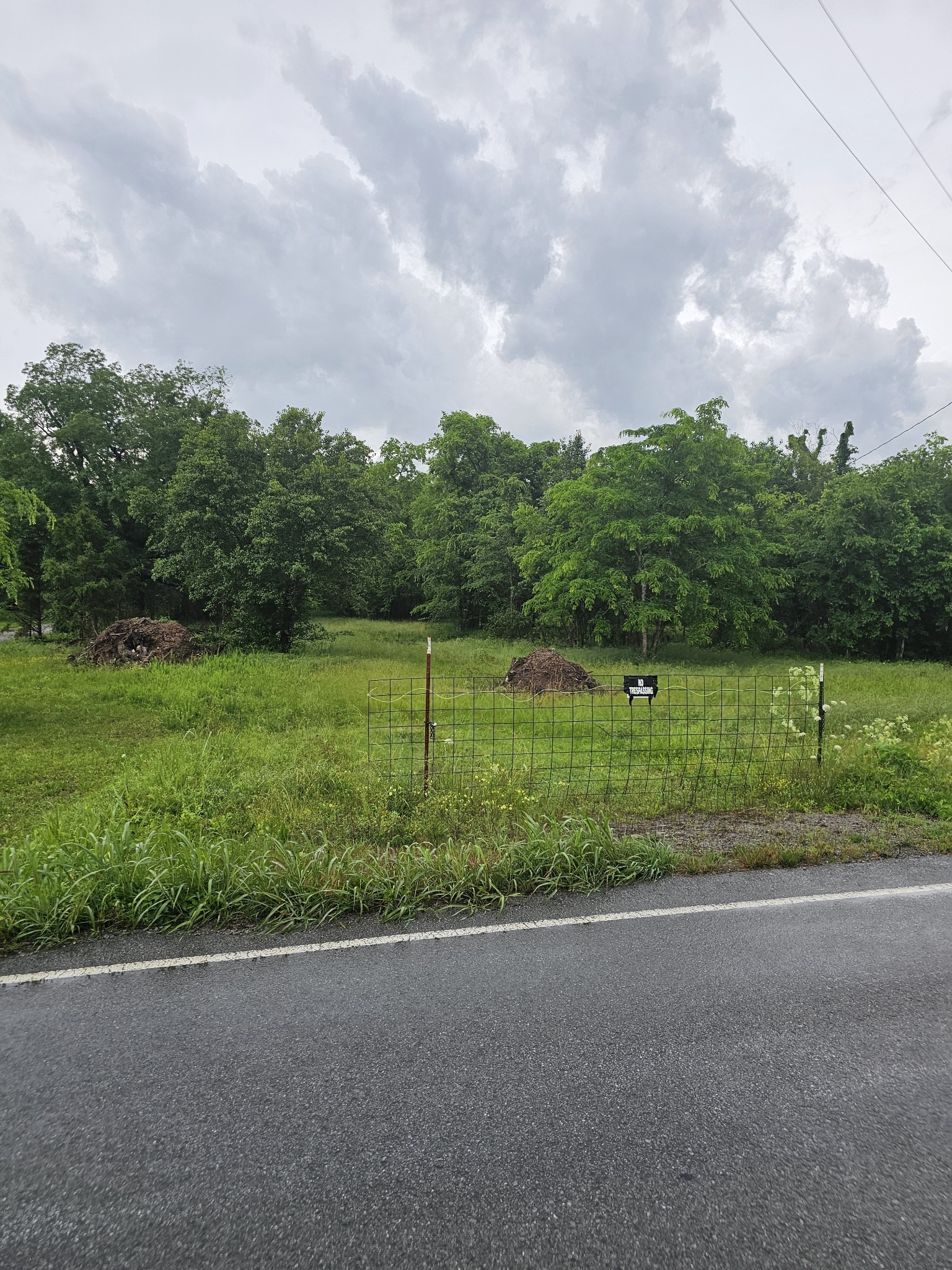 2385 Unionville Deason Road Bell Buckle TN 37020