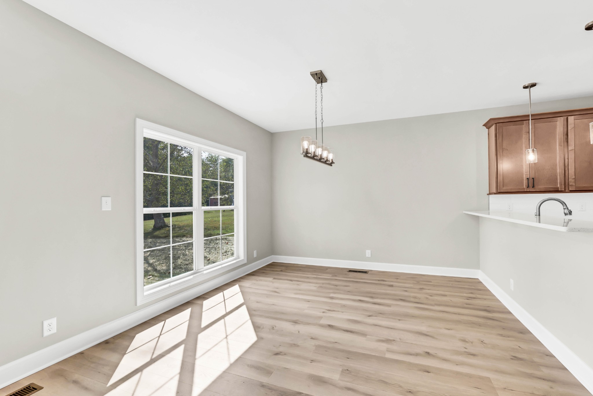 262 Rossview Road Clarksville TN 37043