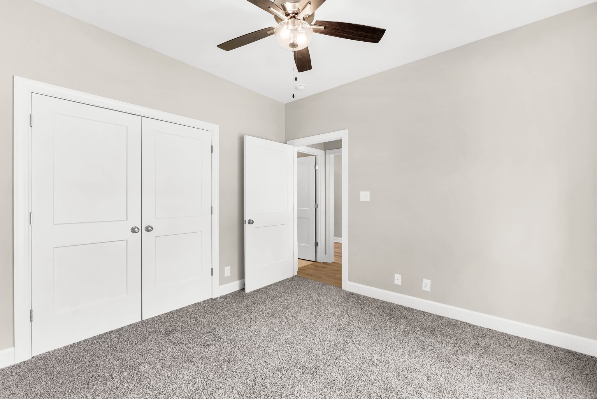262 Rossview Road Clarksville TN 37043