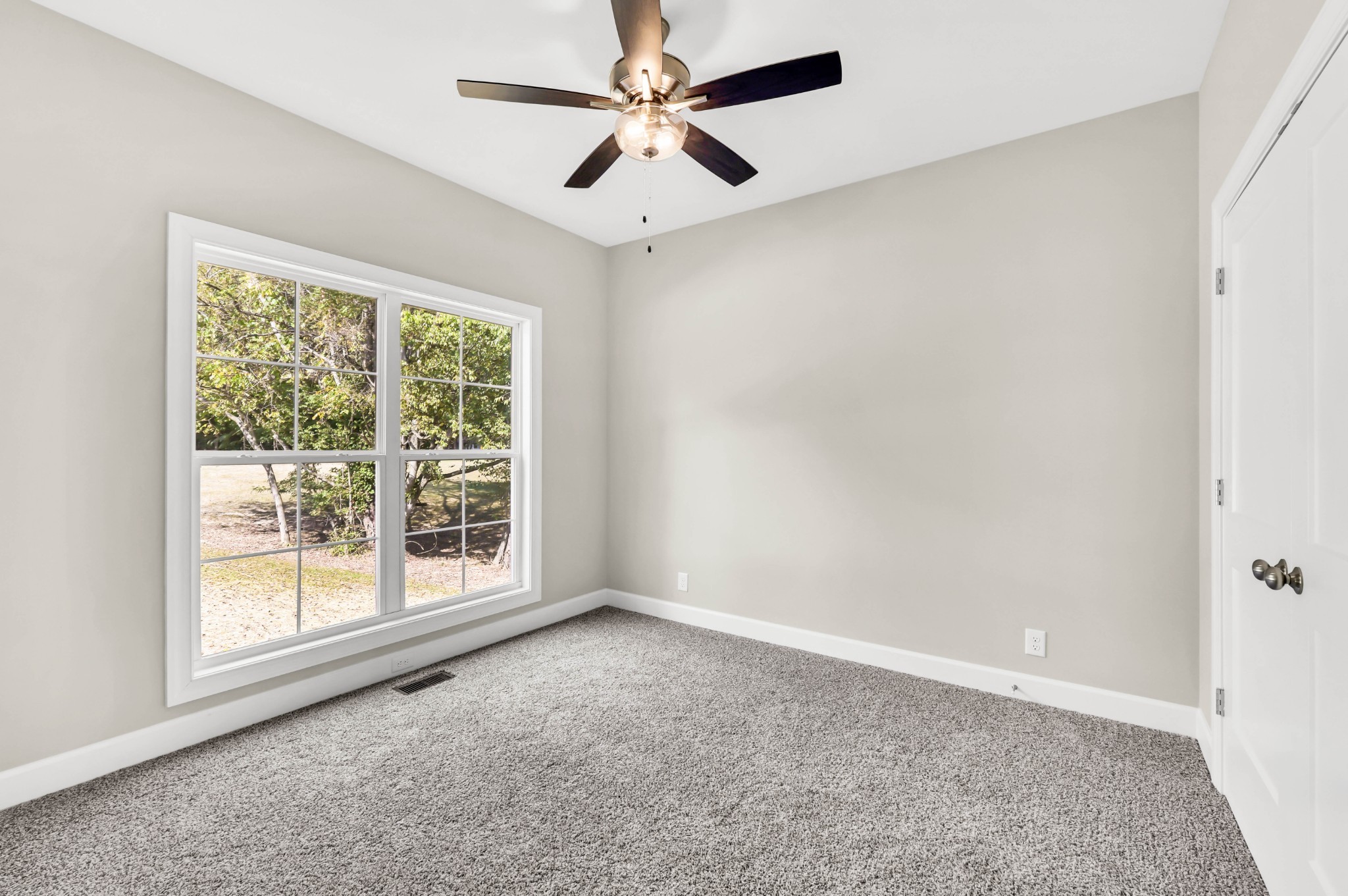 262 Rossview Road Clarksville TN 37043