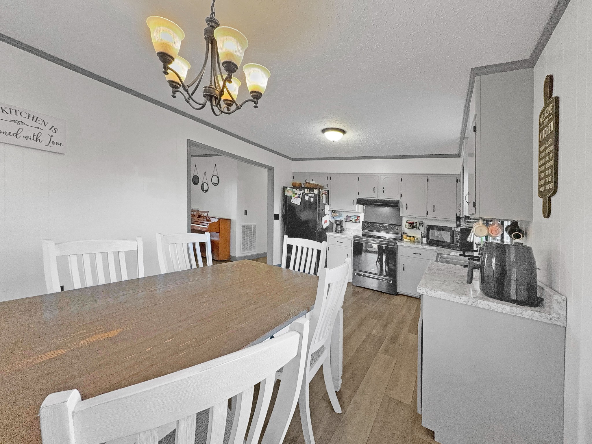 8764 Junction Drive Lyles TN 37098