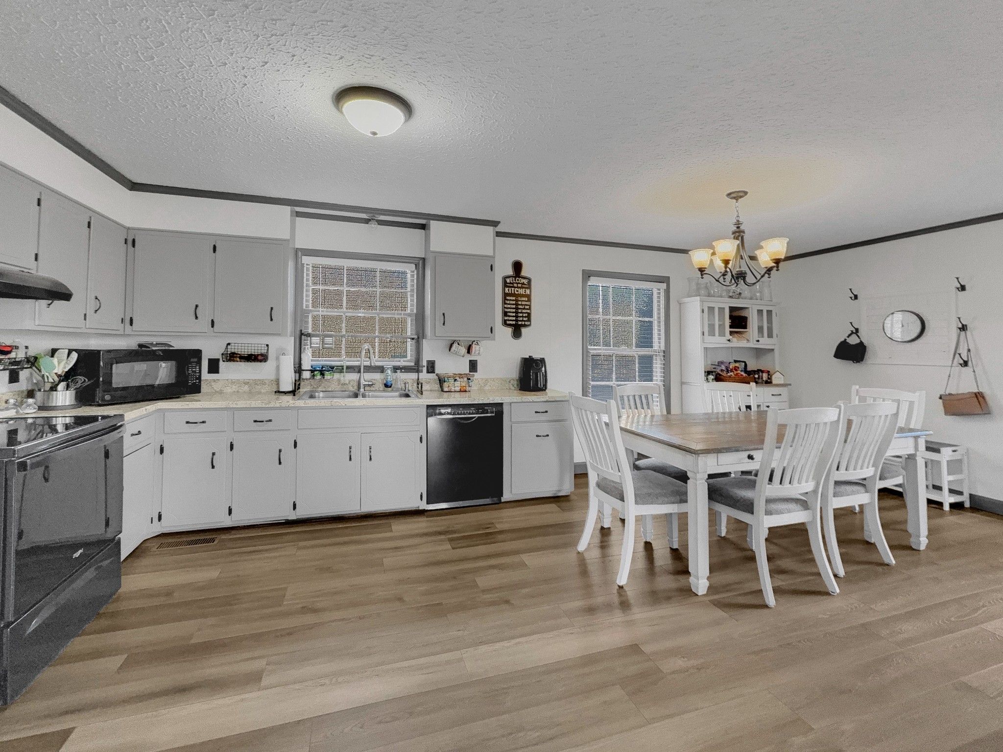 8764 Junction Drive Lyles TN 37098