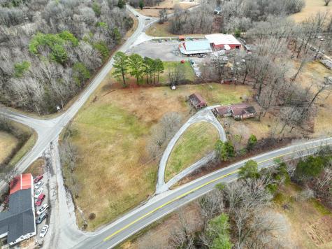 2861 Highway 48 Cunningham TN 37052