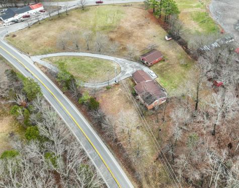 2861 Highway 48 Cunningham TN 37052