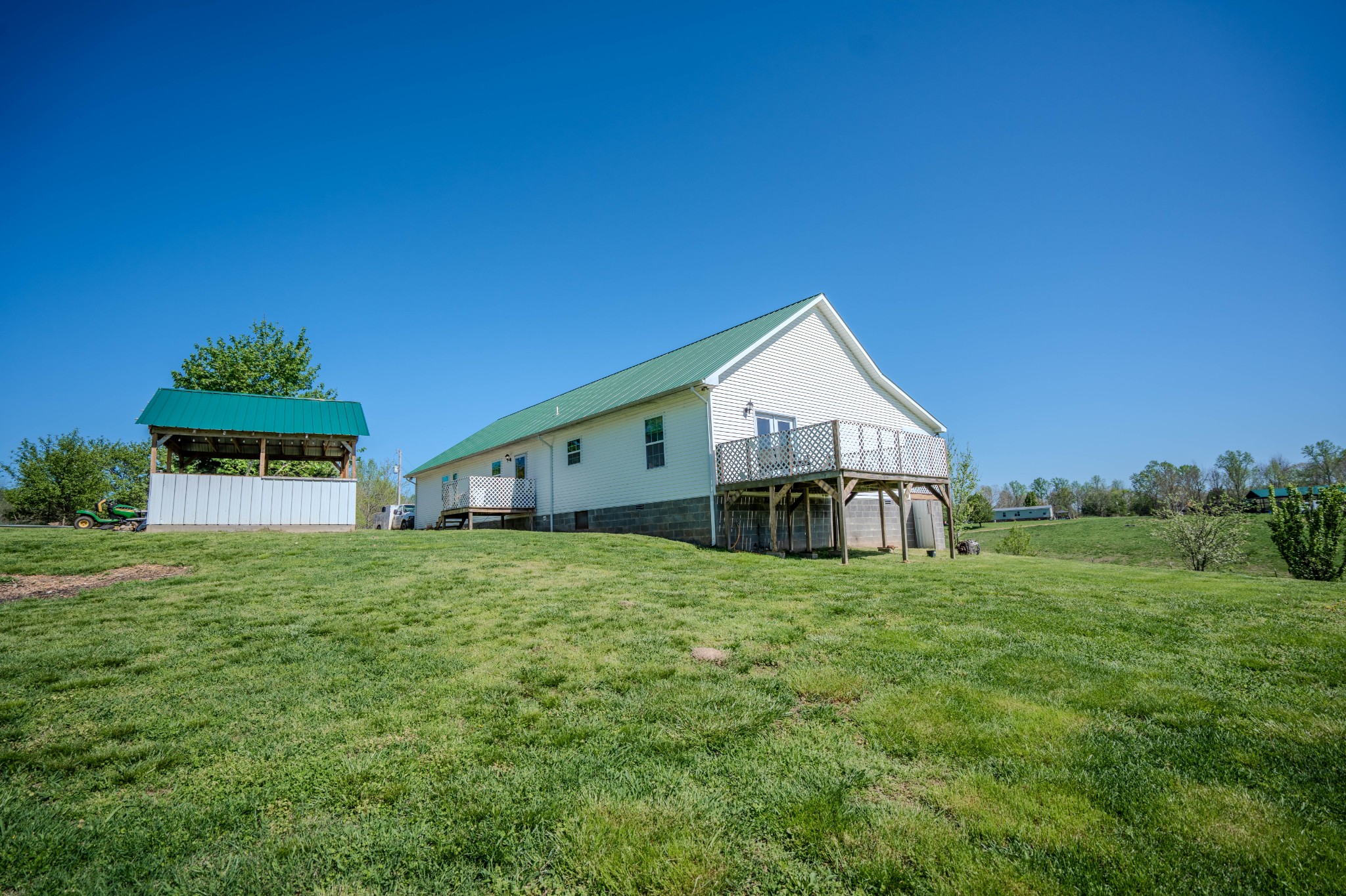290 Prokesh Road Leoma TN 38468