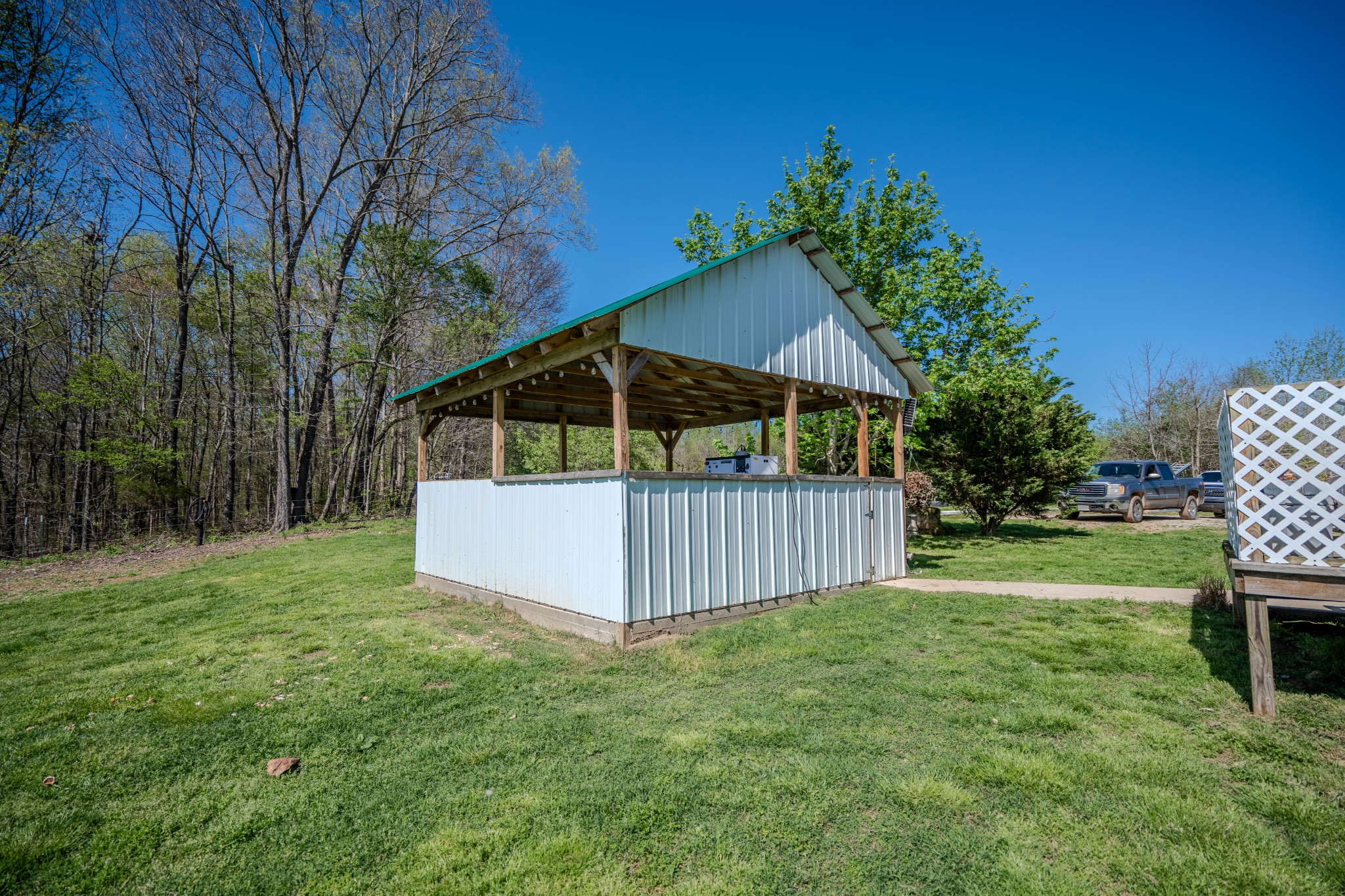 290 Prokesh Road Leoma TN 38468