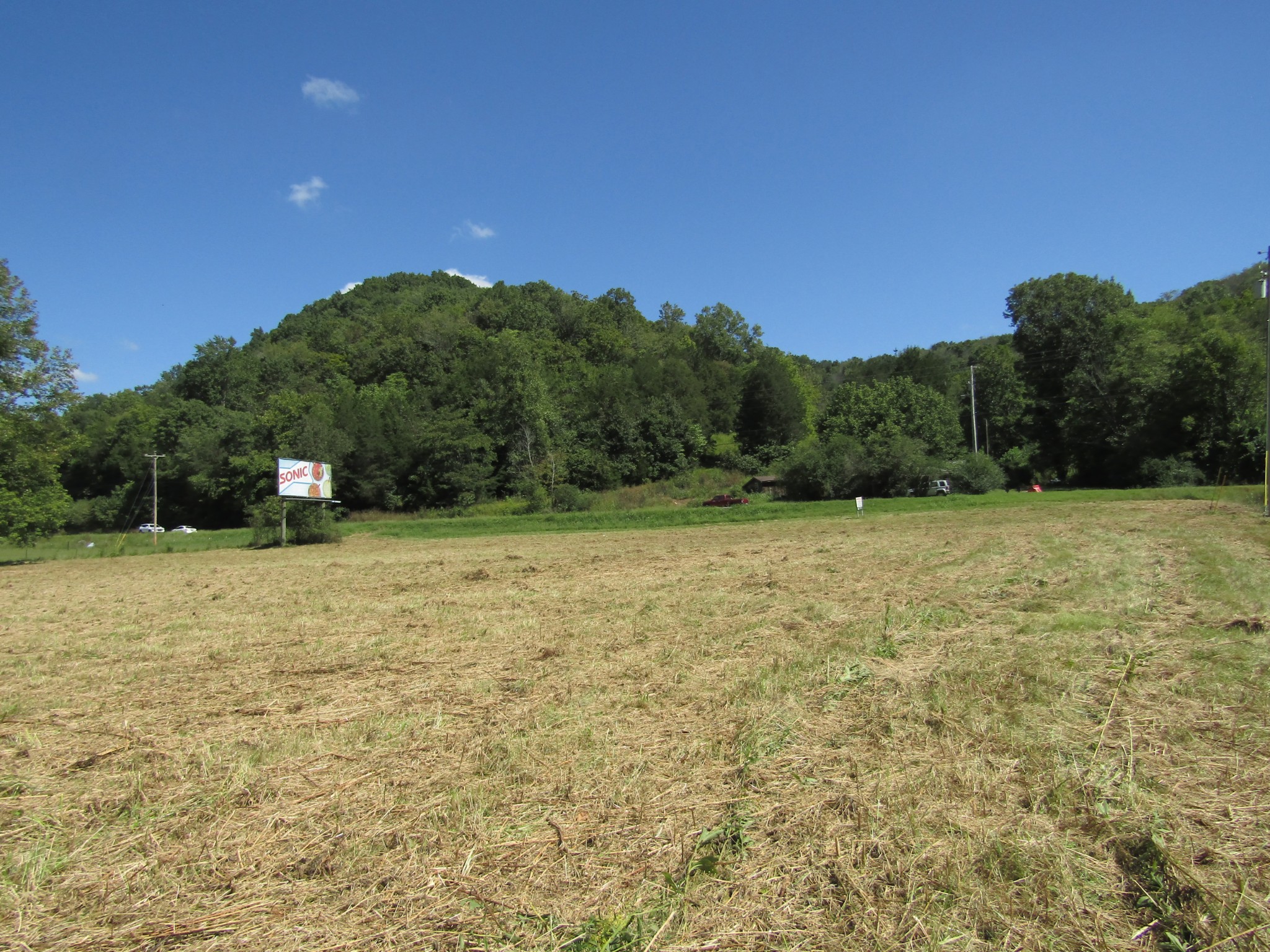 14 Ac Hartsville Road Lafayette TN 37083