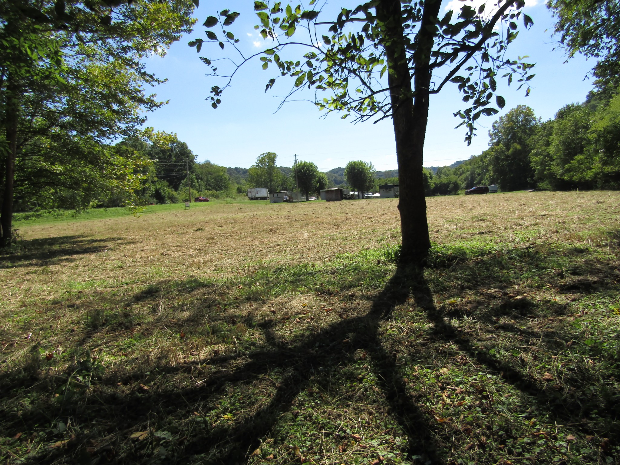 14 Ac Hartsville Road Lafayette TN 37083