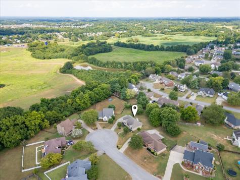 407 Augusta Place Clarksville TN 37043