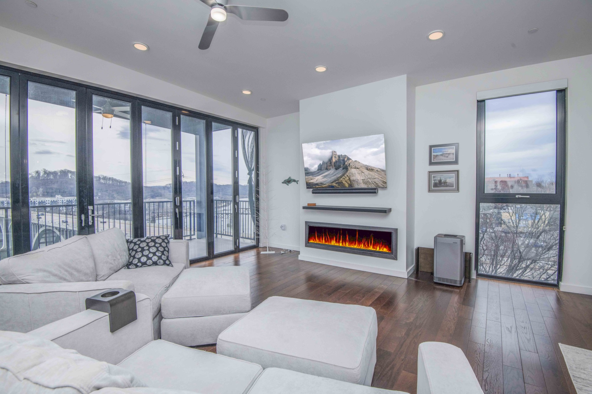 608 Hill Ave, W Knoxville TN 37902