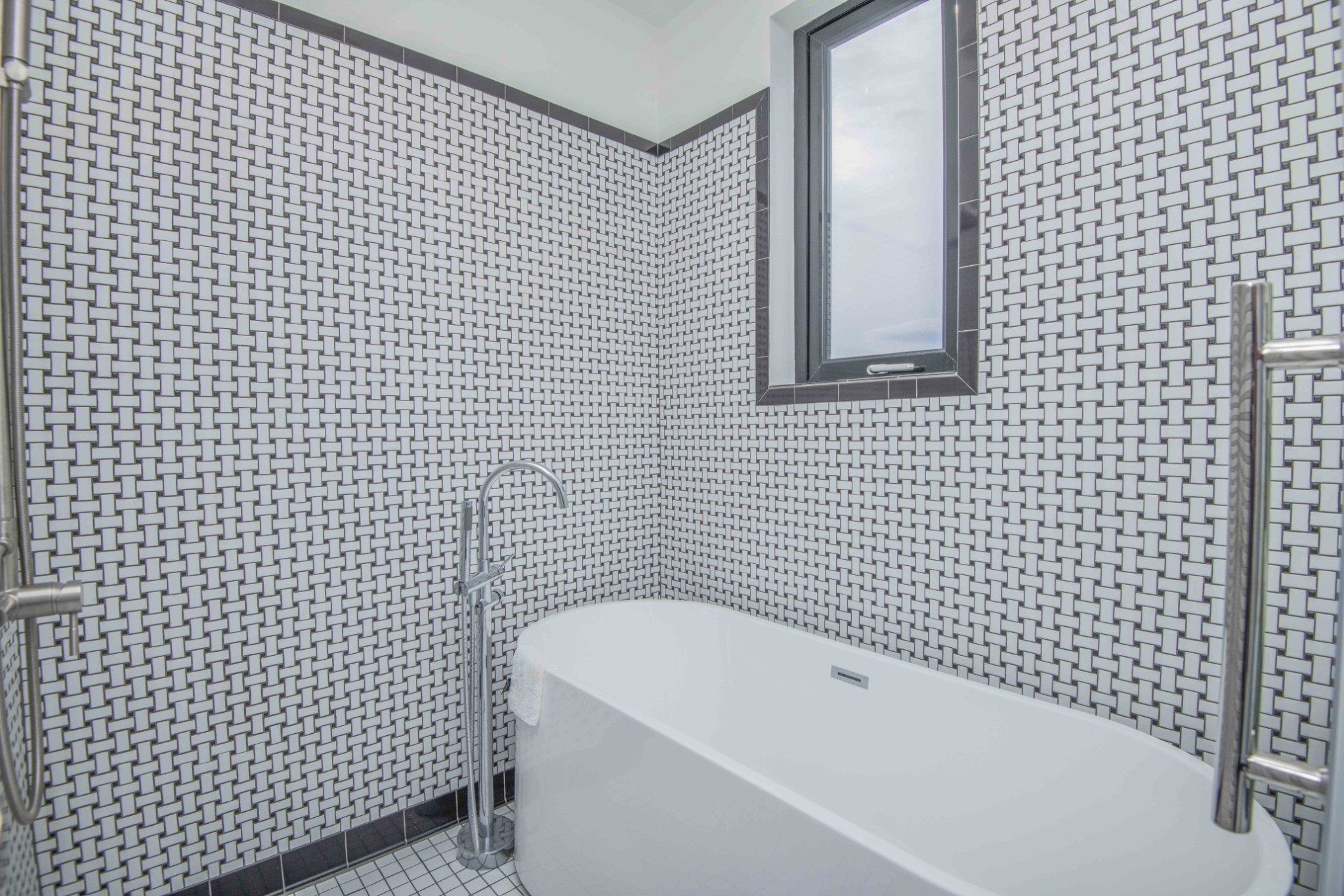 608 Hill Ave, W Knoxville TN 37902