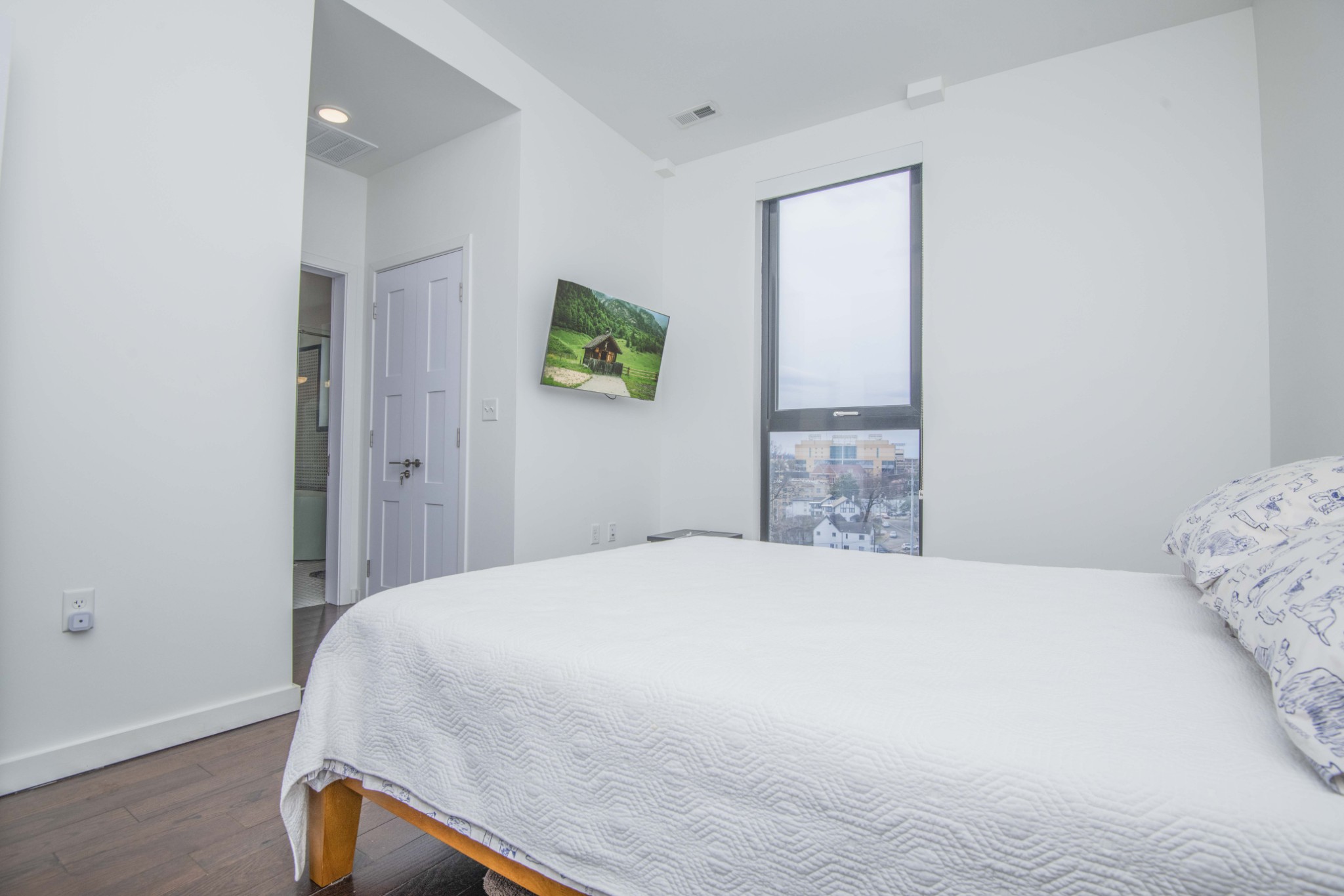 608 Hill Ave, W Knoxville TN 37902