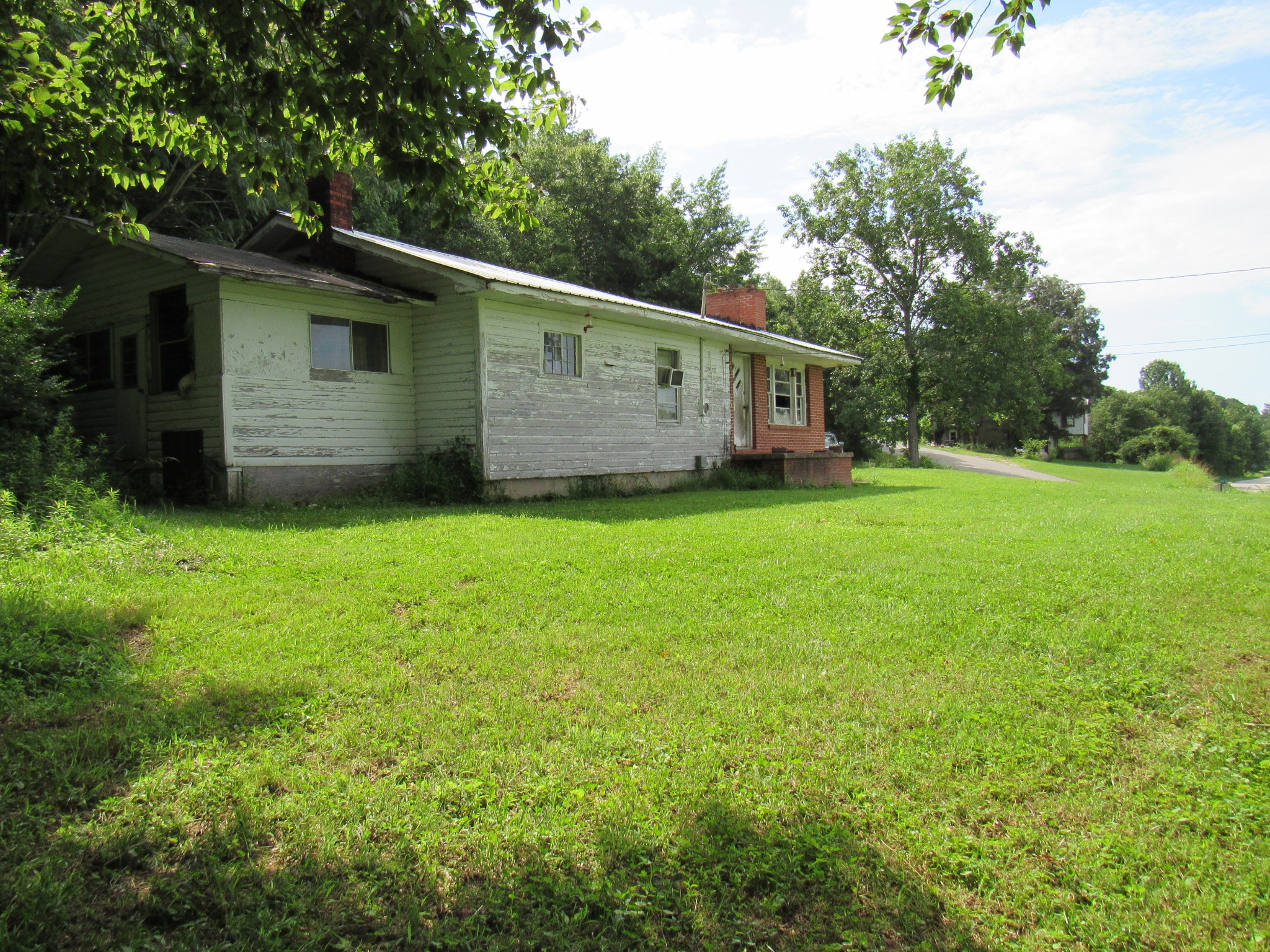 5126 Rock Creek Road Tullahoma TN 37388