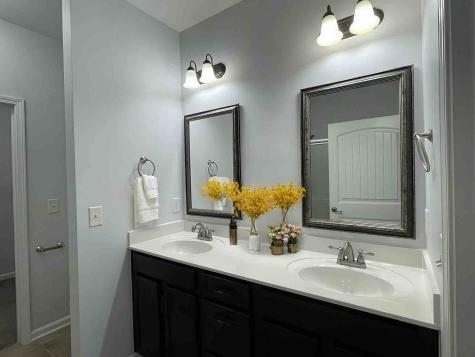 90 Whitman Crossing Clarksville TN 37043
