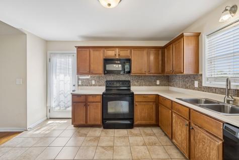 688 Fallbrook Lane Clarksville TN 37040