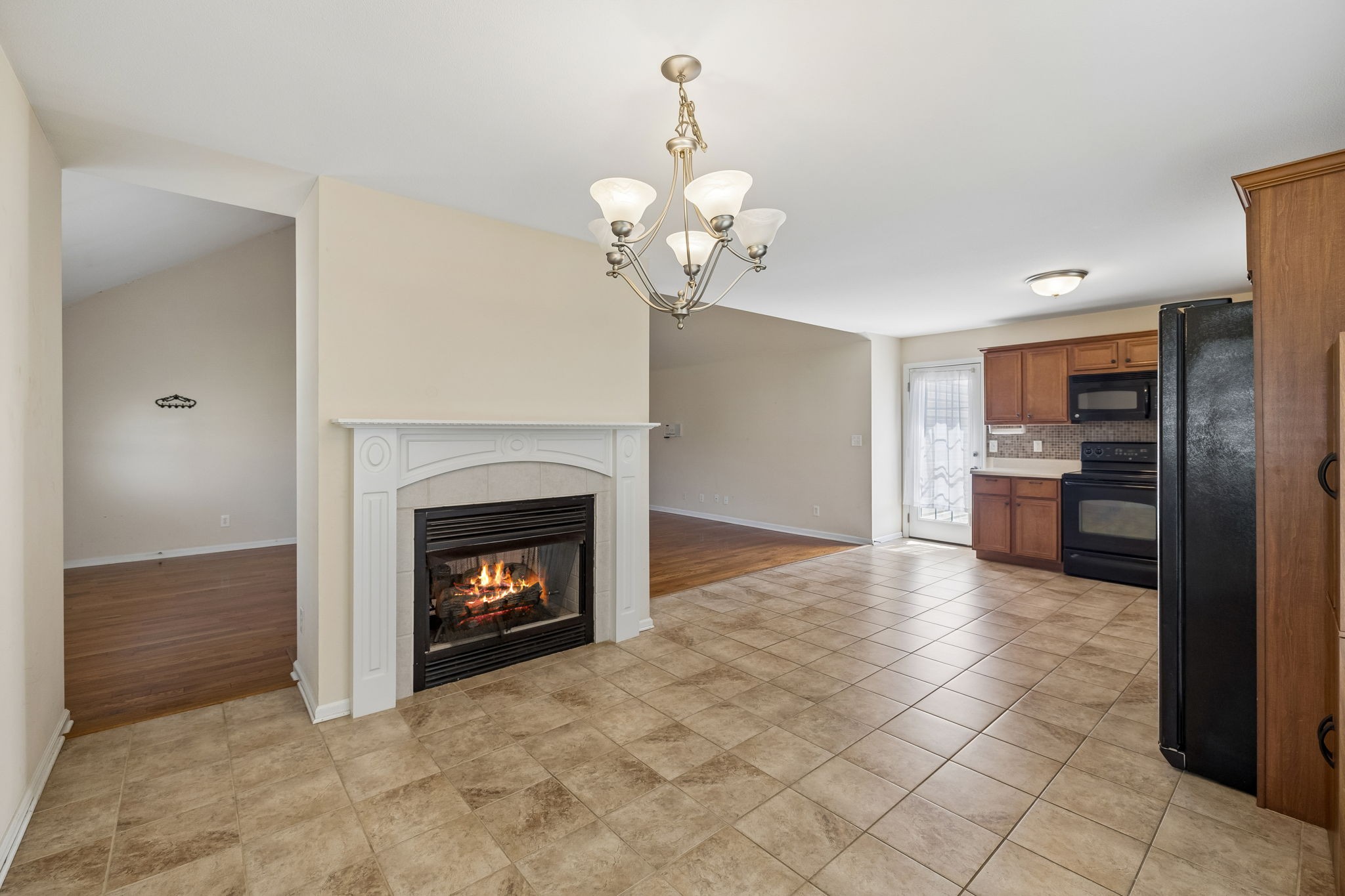 688 Fallbrook Lane Clarksville TN 37040