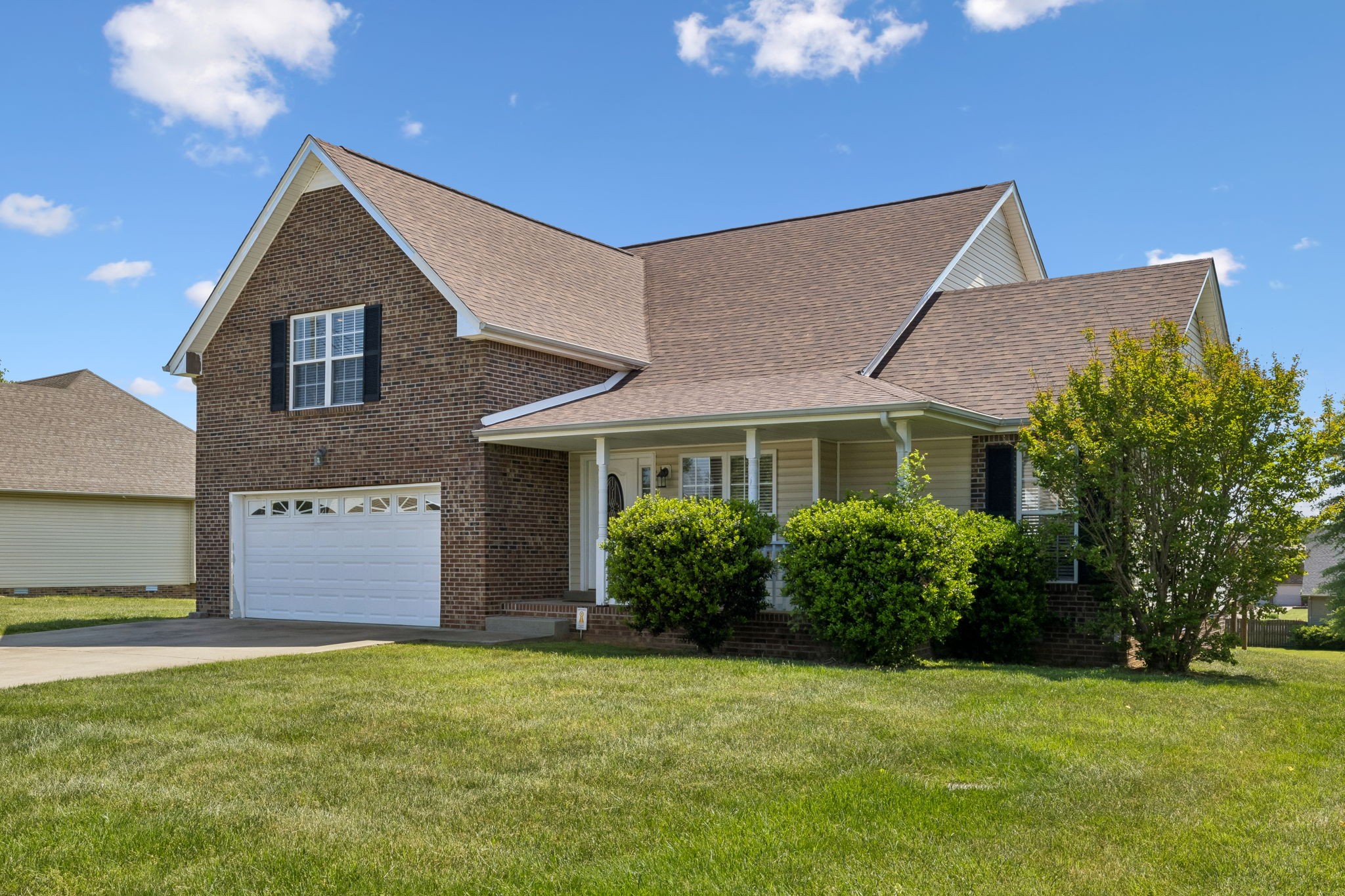688 Fallbrook Lane Clarksville TN 37040