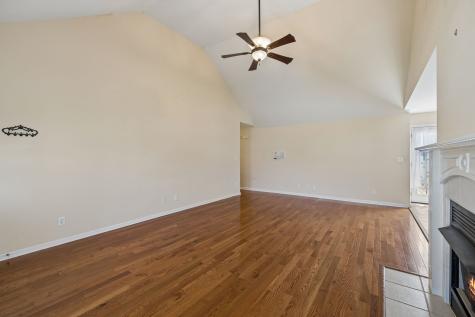 688 Fallbrook Lane Clarksville TN 37040
