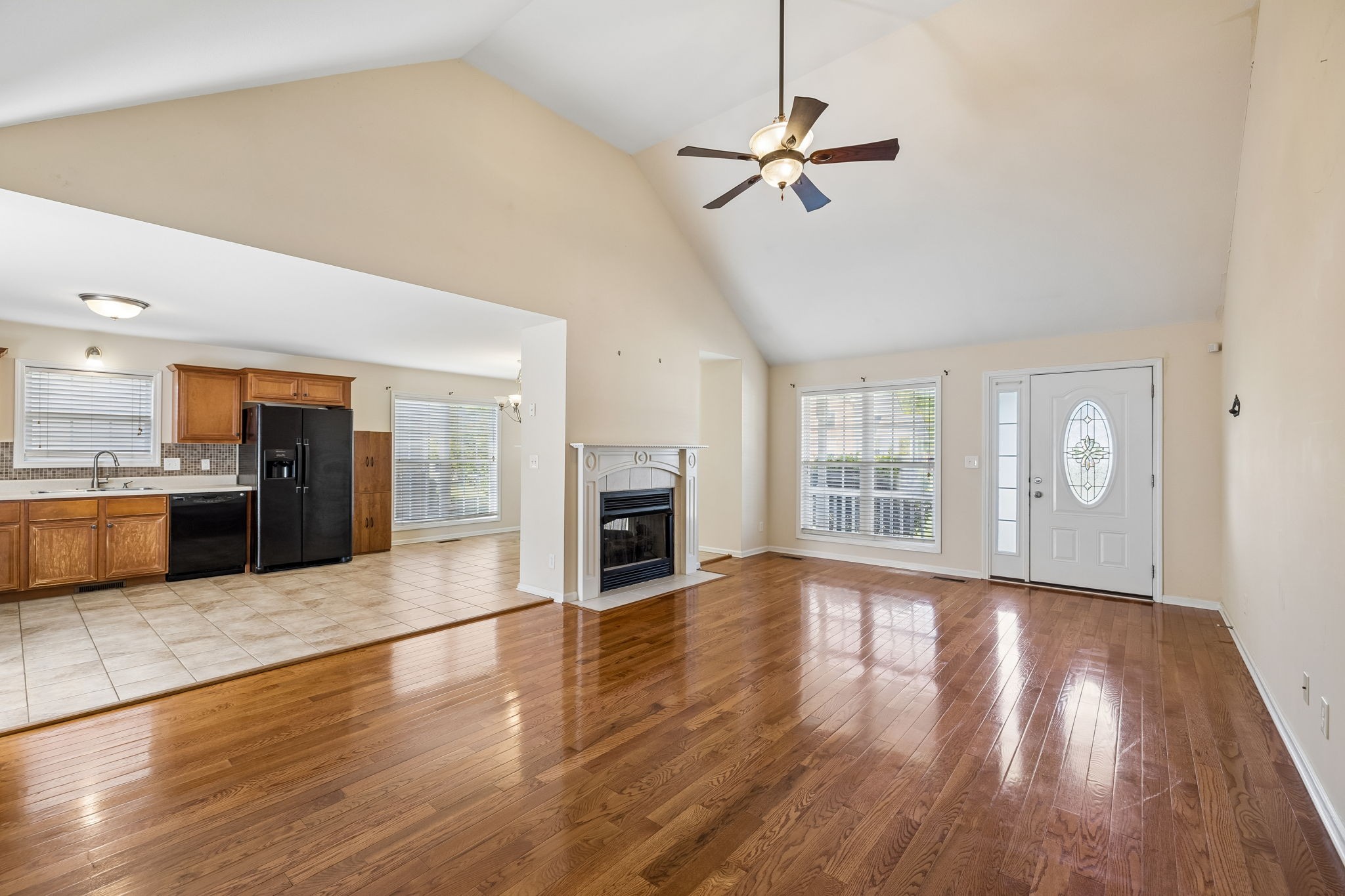 688 Fallbrook Lane Clarksville TN 37040