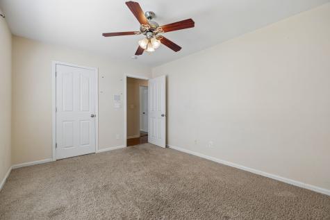 688 Fallbrook Lane Clarksville TN 37040