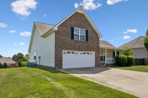 688 Fallbrook Lane Clarksville TN 37040