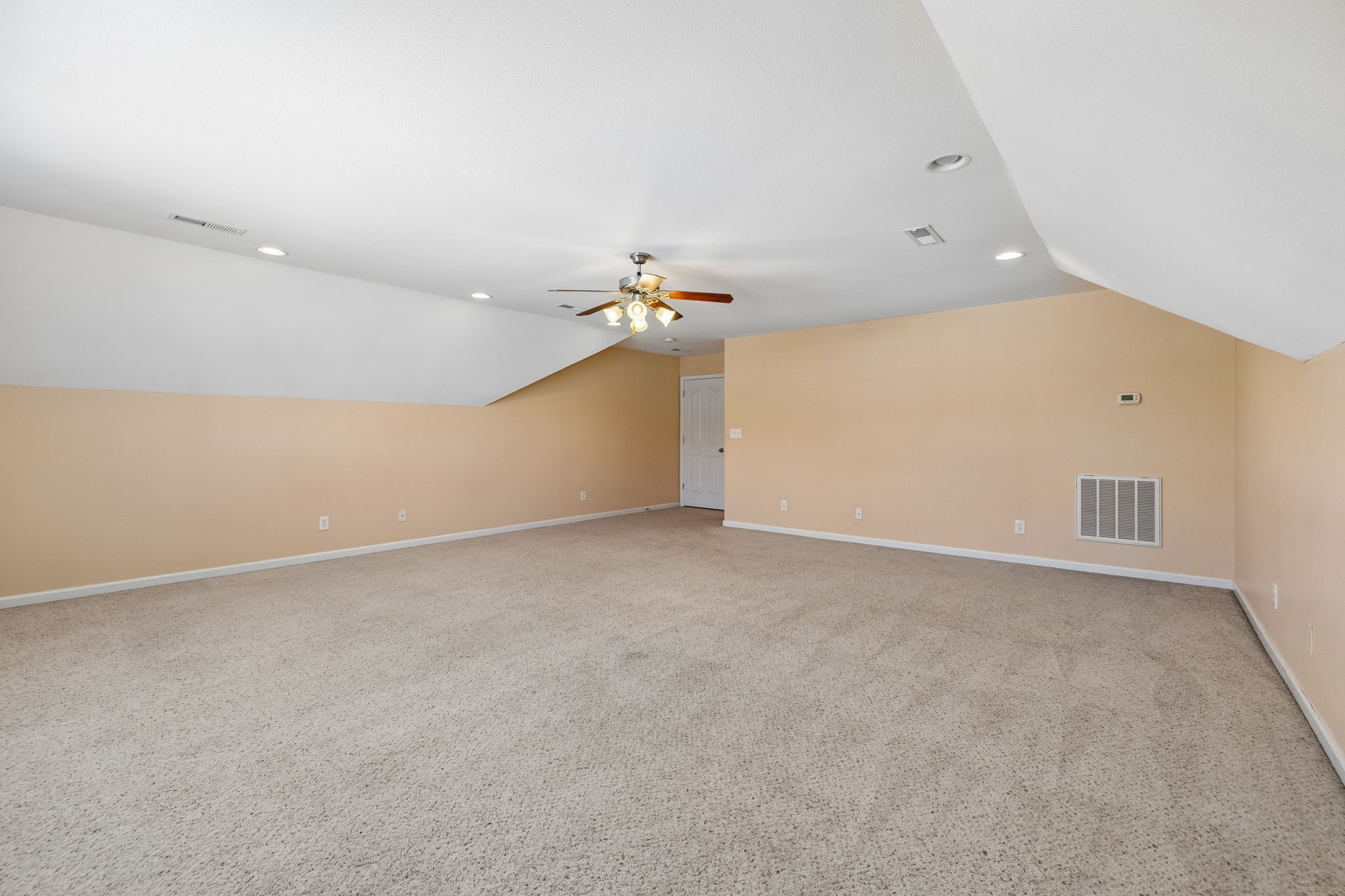 688 Fallbrook Lane Clarksville TN 37040