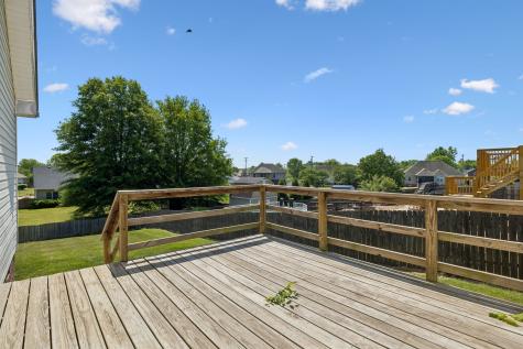 688 Fallbrook Lane Clarksville TN 37040