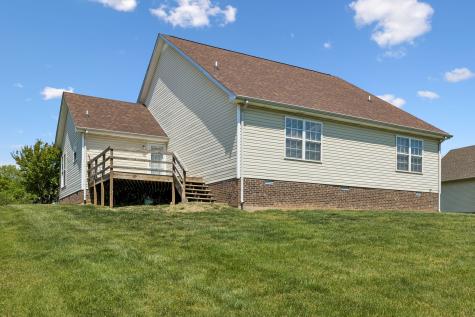 688 Fallbrook Lane Clarksville TN 37040