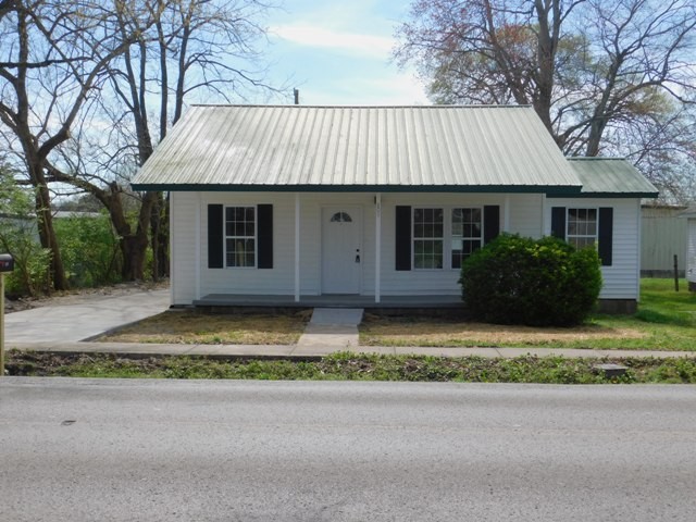 809 N Washington Street Tullahoma TN 37388