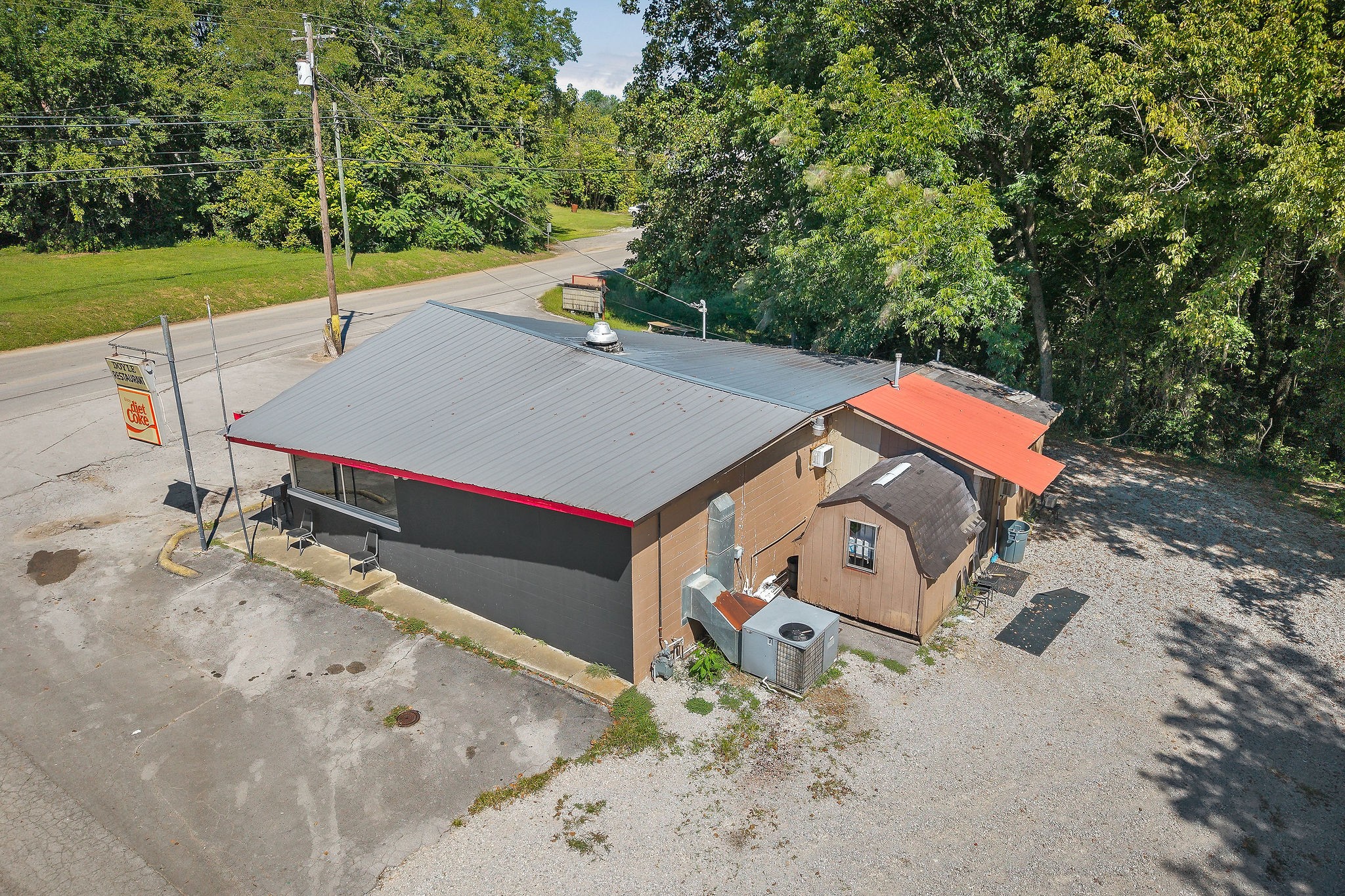 5339 Mcminnville Highway Doyle TN 38559