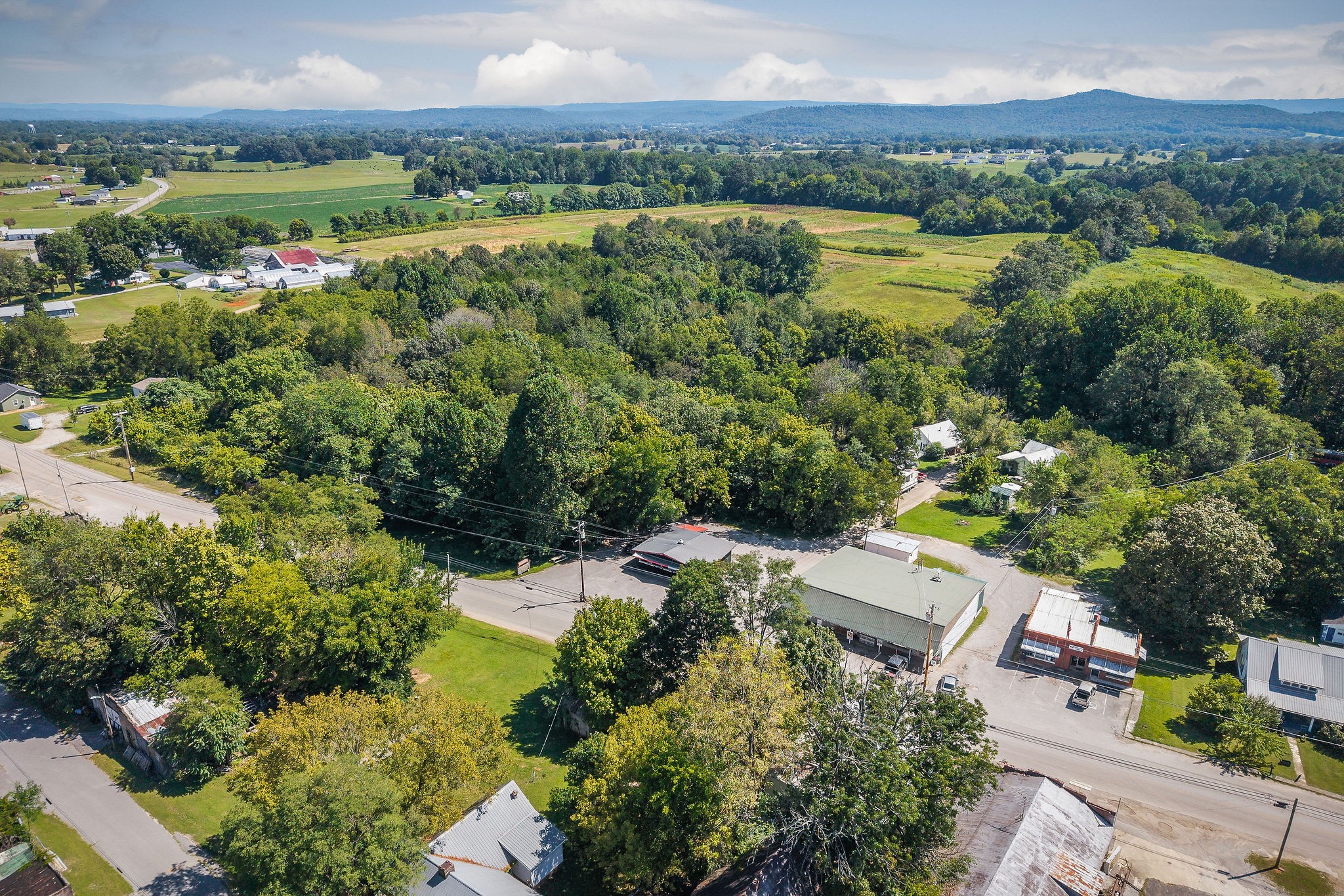 5339 Mcminnville Highway Doyle TN 38559