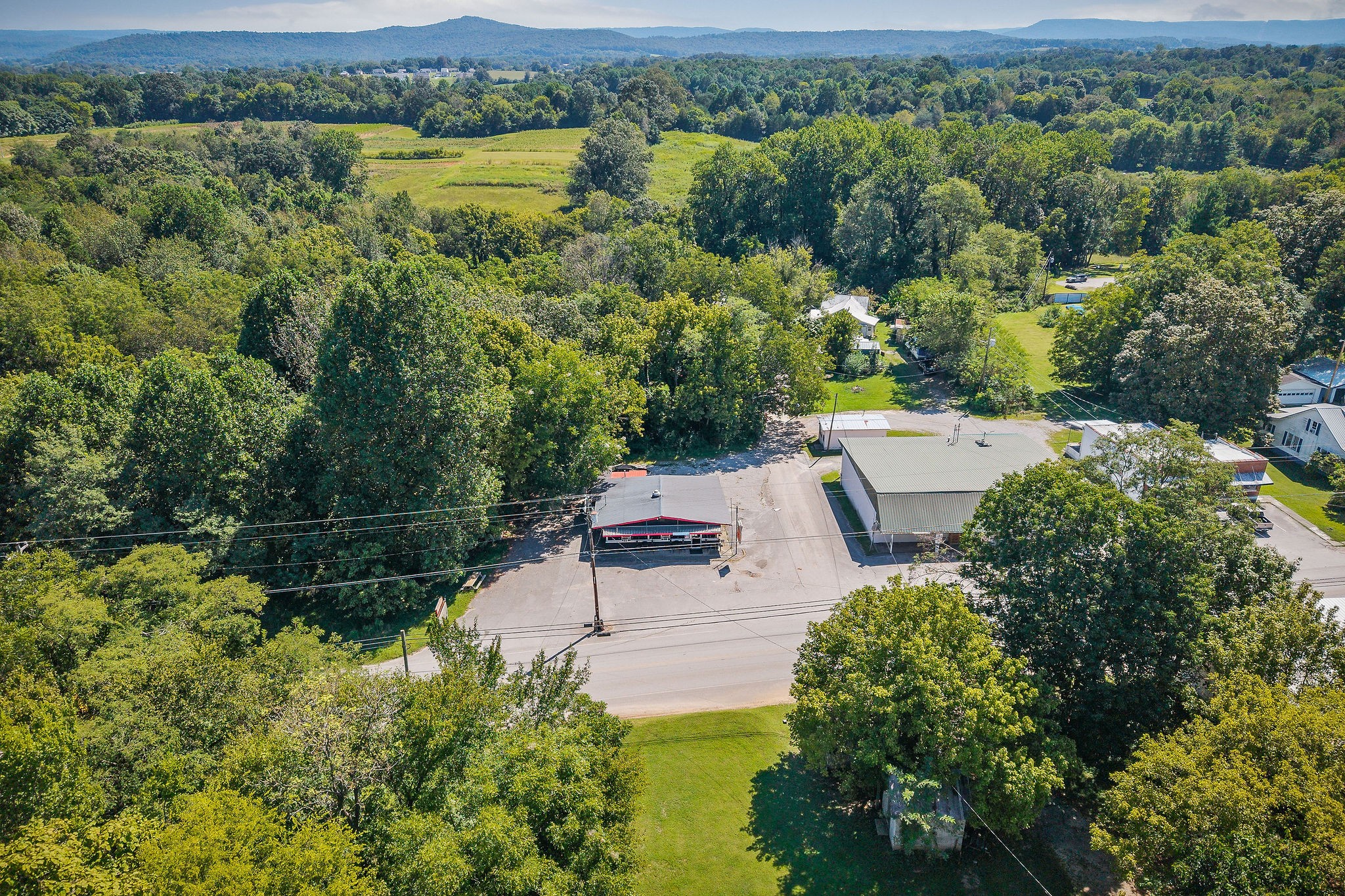 5339 Mcminnville Highway Doyle TN 38559