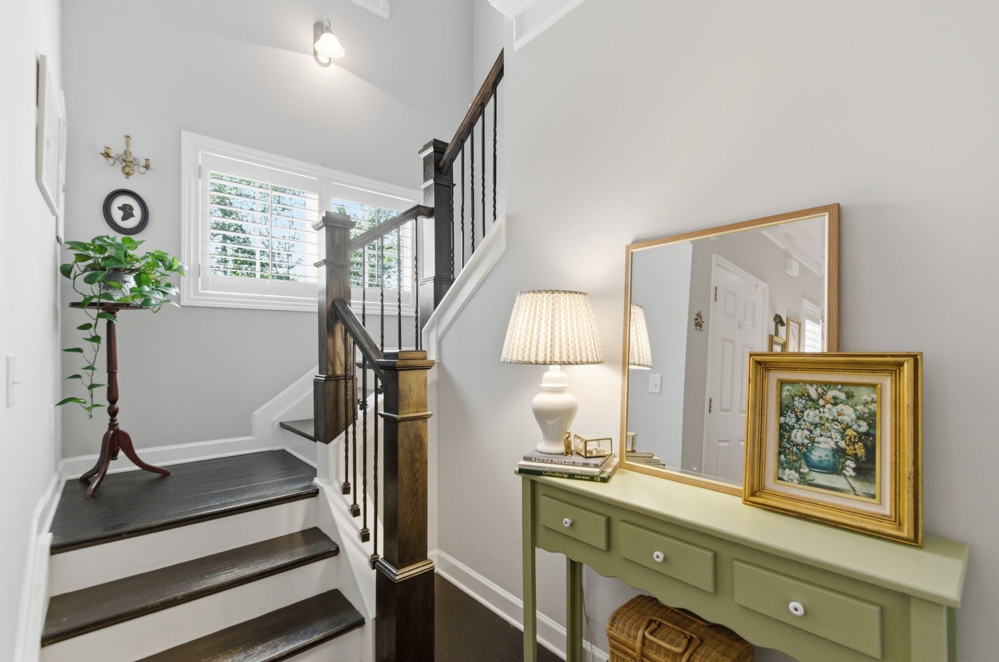 7394 Old Harding Pike Nashville TN 37221