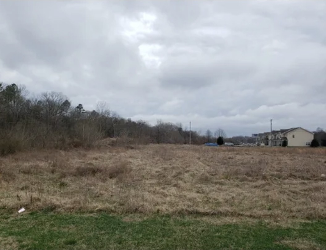 702 Bear Creek Pike Columbia TN 38401