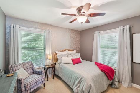 1001 Red Oak Drive Greenbrier TN 37073