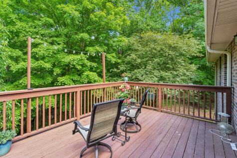 1001 Red Oak Drive Greenbrier TN 37073