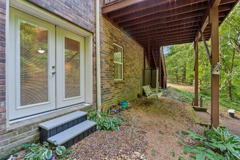 1001 Red Oak Drive Greenbrier TN 37073