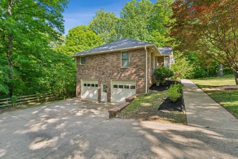 1001 Red Oak Drive Greenbrier TN 37073