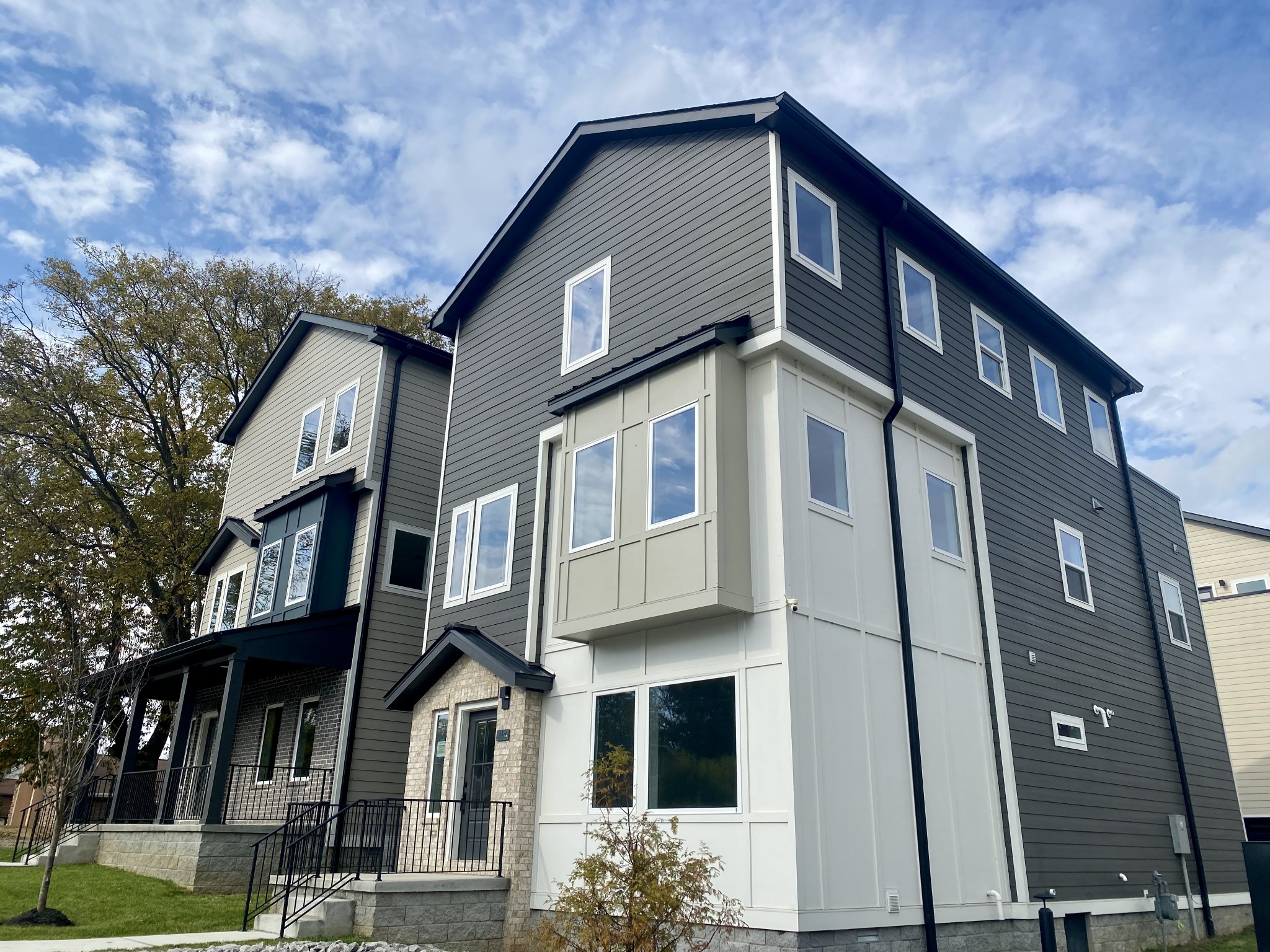 Nashville TN, 6126 Robertson Avenue