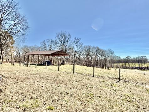 122 Mcintyre Road Iron City TN 38463