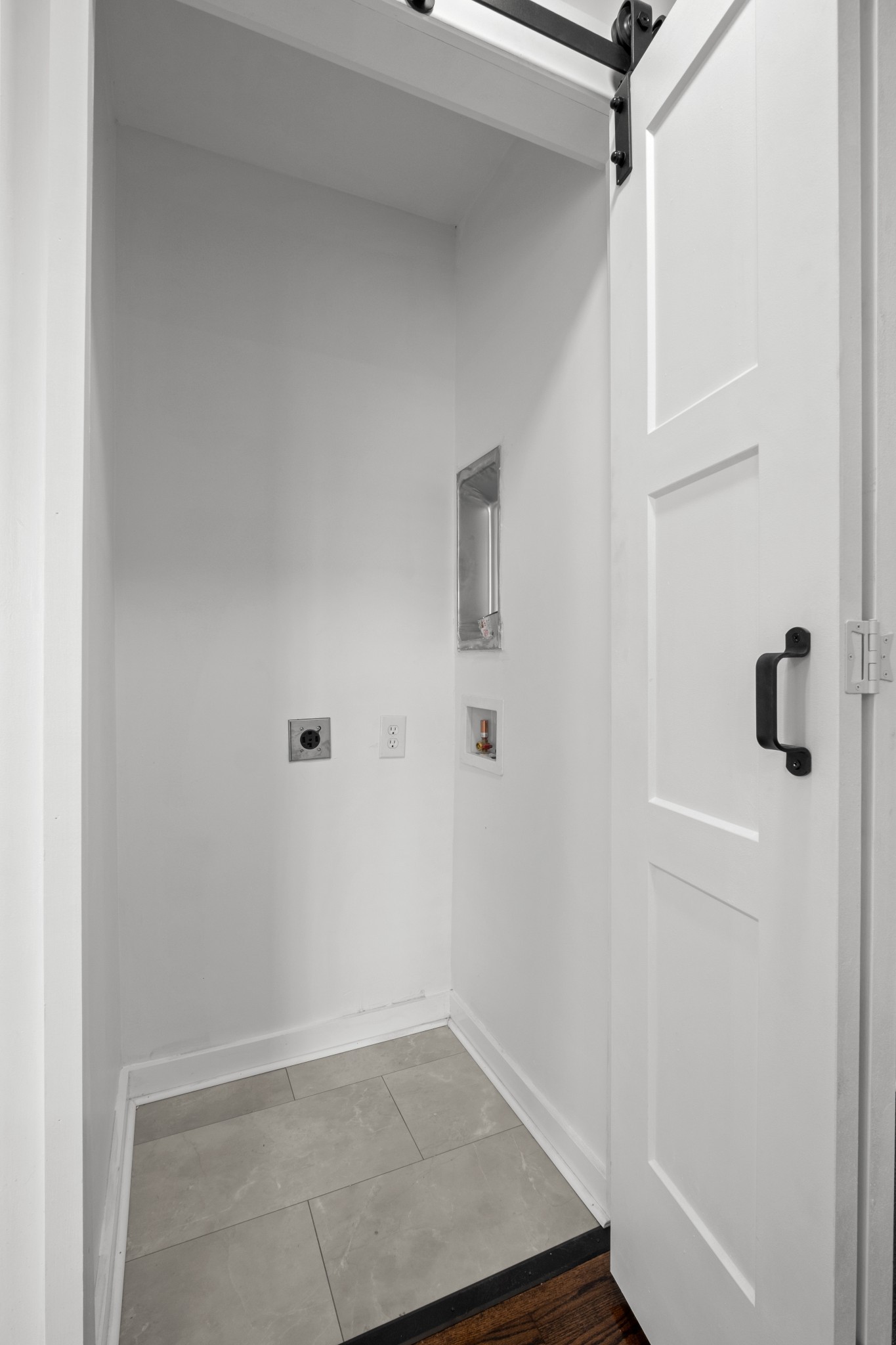 64 Creighton Avenue Nashville TN 37206
