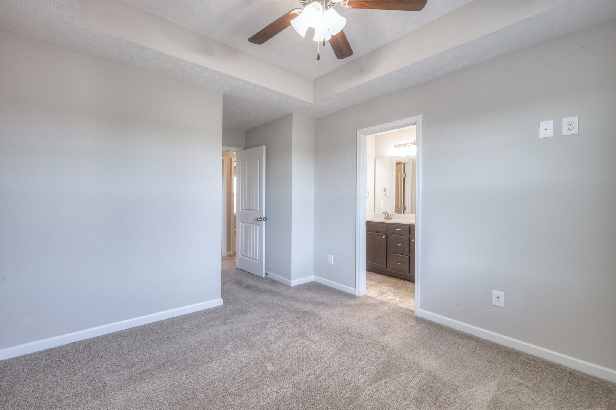 128 Ramsden Avenue La Vergne TN 37086