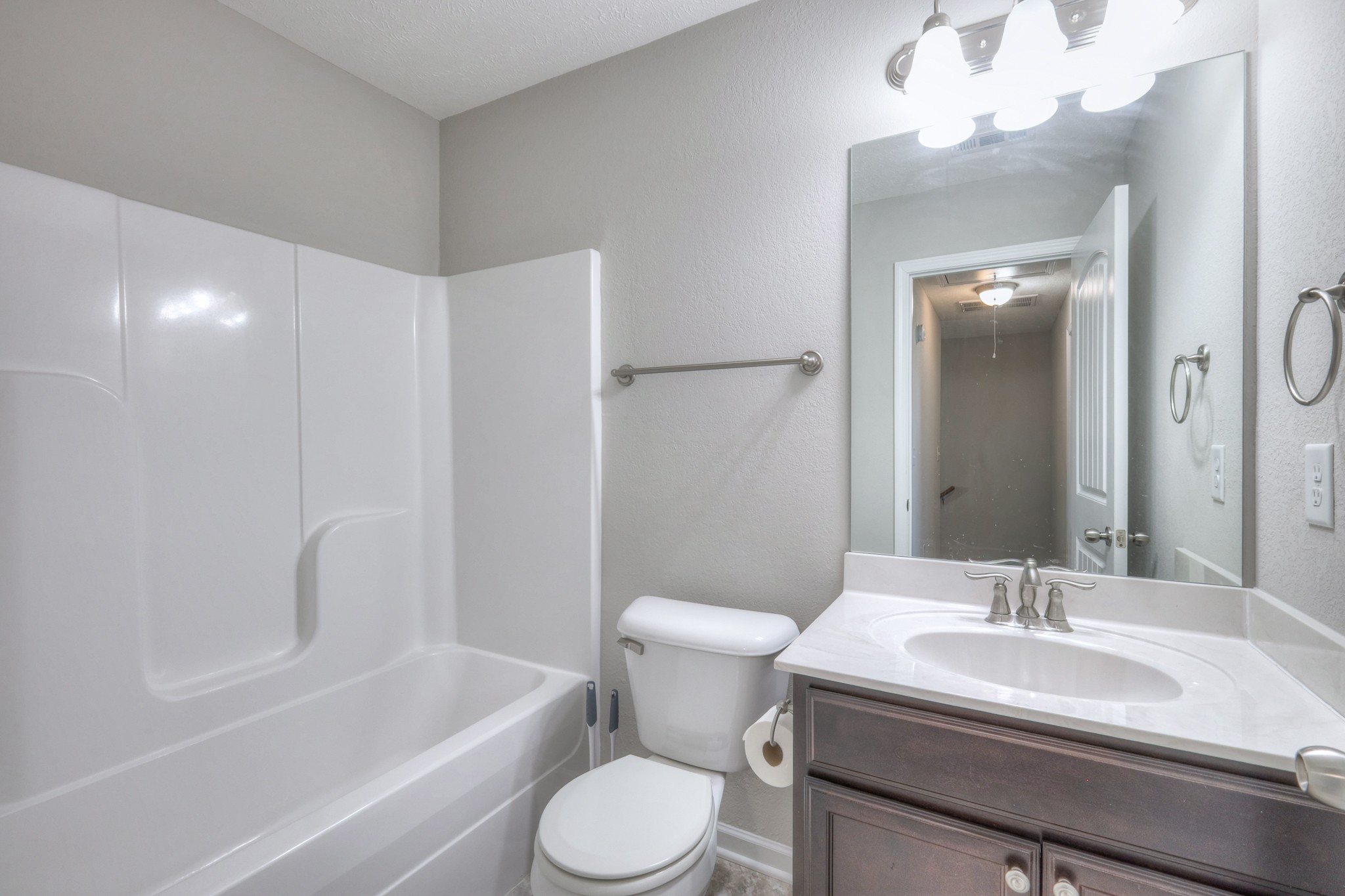 128 Ramsden Avenue La Vergne TN 37086