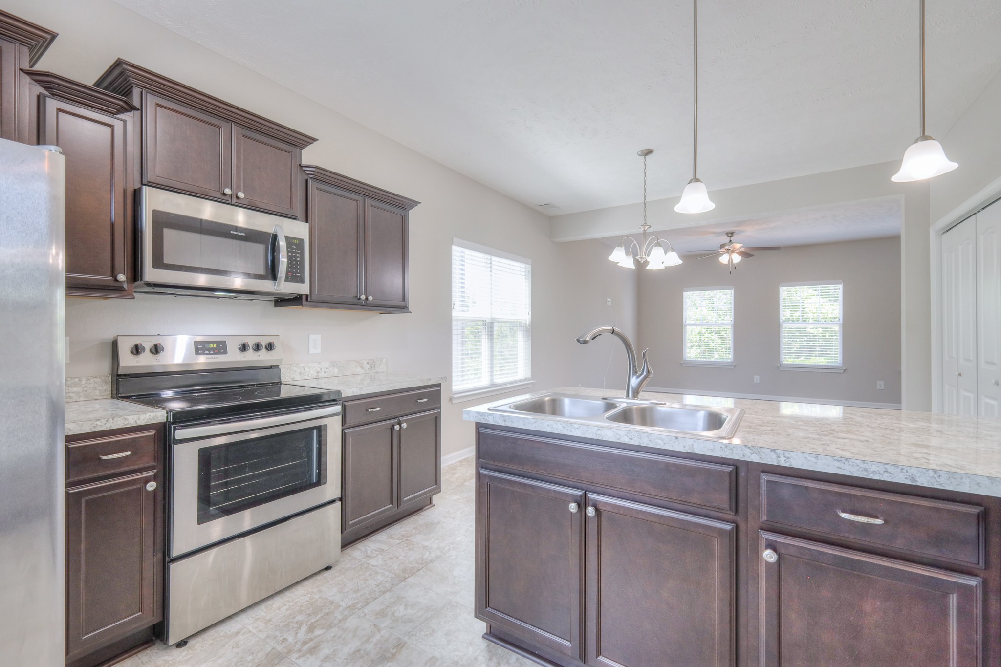 128 Ramsden Avenue La Vergne TN 37086